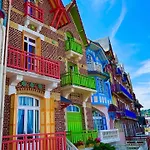 A 50m Reves Ensables Les Bains De * Мер-ле-Бен
