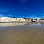 A 50m Reves Ensables Les Bains De Апартаменты *