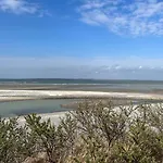 Апартаменты A 50m Reves Ensables Les Bains De