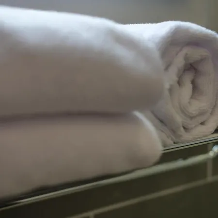 Апартаменты A 50m Reves Ensables Les Bains De