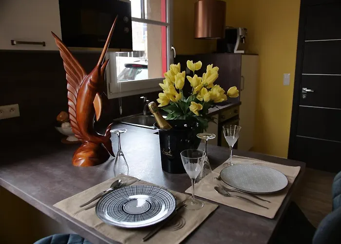 A 50m Reves Ensables Les Bains De *